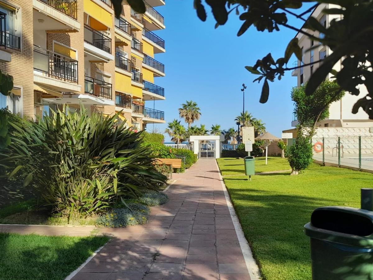 Escapada A La Costa Del Sol Apartman Fuengirola Kültér fotó