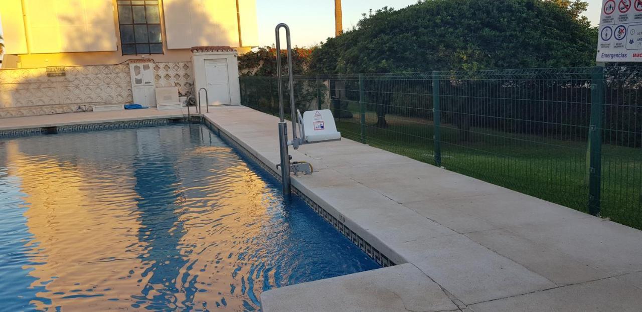 Escapada A La Costa Del Sol Apartman Fuengirola Kültér fotó